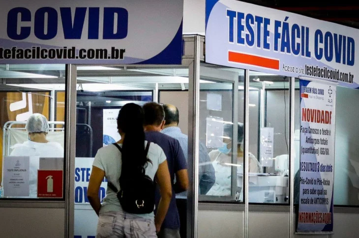 Ministério reduz de 10 para 5 dias o isolamento para pacientes de Covid sem sintoma e após teste negativo