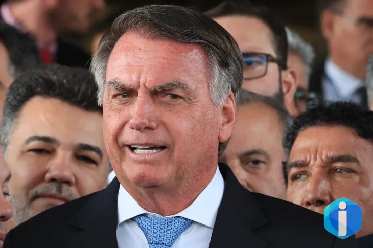 Moraes autoriza defesa de Bolsonaro a acompanhar depoimento sobre arma