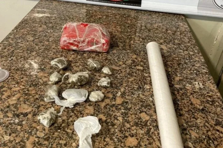 Mulher é presa por tráfico de drogas e estupro de vulnerável em Venceslau