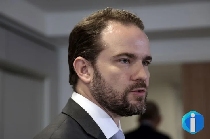 Novo Desenrola já beneficiou 6 milhões de pessoas, diz Dario Durigan