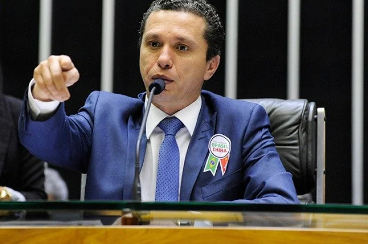 Parecer de Fausto Pinato pelo fim das contribuições ao Funrural é aprovado