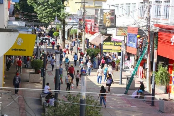 Passado o Natal; Começam as trocas de presentes no comércio da região
