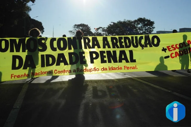 Pediatras se manifestam contrários à redução da maioridade penal