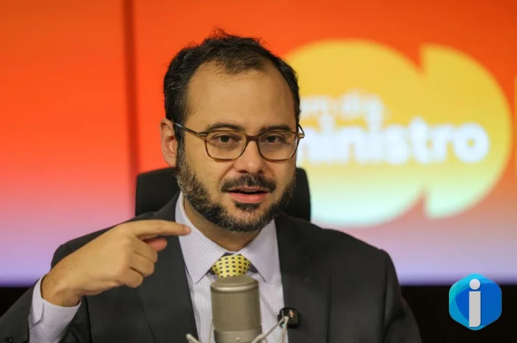 Perdão das dívidas de MEIs é medida fiscal “necessária”, diz ministro