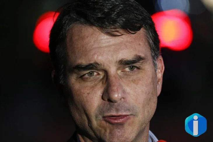 PF aponta cobranças de Flávio a Vorcaro por filme Dark Horse