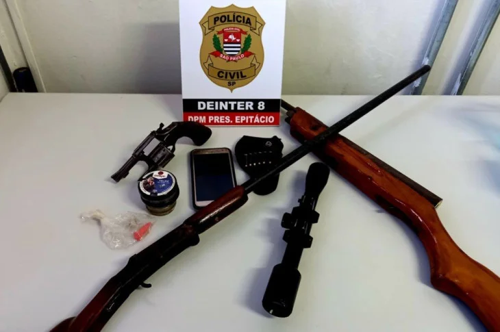 Polícia Civil apreende armas de fogo, drogas e dinheiro durante investigação a crimes de furto em Presidente Epitácio
