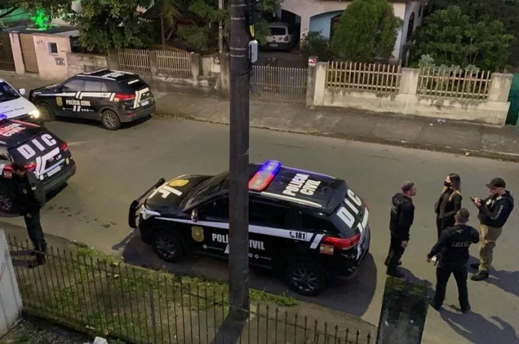 Polícia Civil prende ladrões que furtaram R$ 100 mil do caixa eletrônico da prefeitura de Venceslau