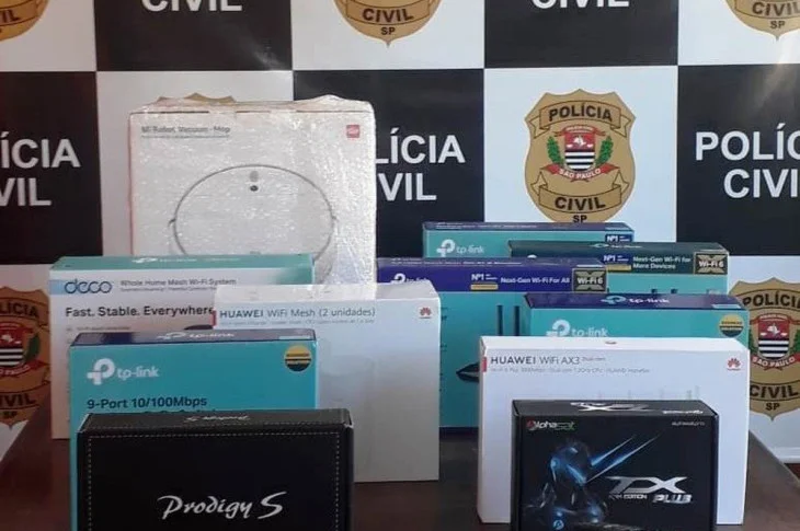 Polícia Civil prende suspeitos de render motorista e assaltar ônibus de sacoleiros 