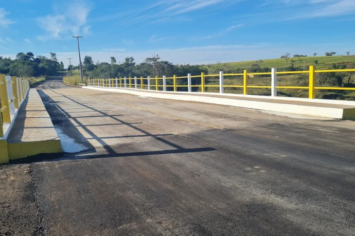 Ponte da Estrada da Aymoré é liberada para tráfego de veículos