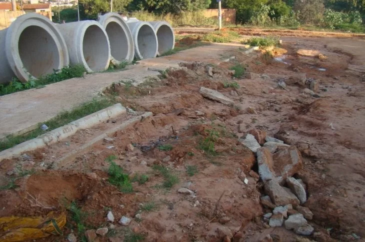 Prefeitos devem prestar contas de obras atrasadas ou paralisadas ao TCE