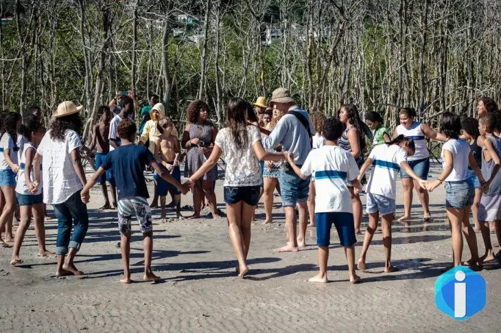 Projeto de música e valorização do mangue conscientiza alunos no Rio