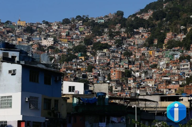 Projeto de turismo em favelas do Rio prepara rota especial para a Copa
