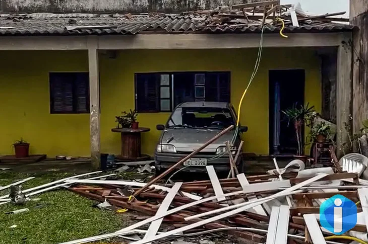 Quatro pessoas estão desaparecidas no RS após temporal
