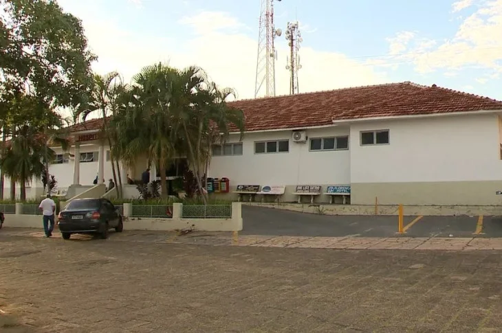 Rapaz é assassinado a golpes de facão dentro da Santa Casa de Misericórdia de Santo Anastácio