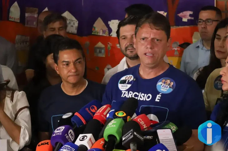 Reeleito em SP, Tarcísio promete mais entregas para o próximo mandato