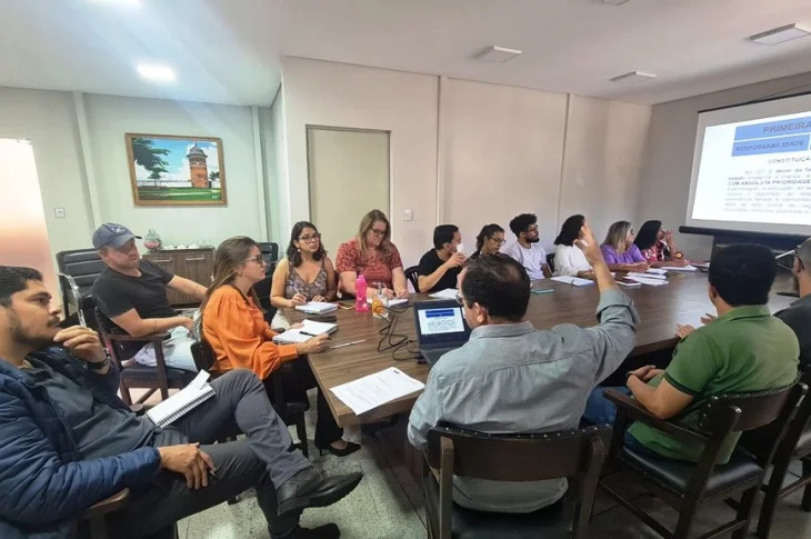 Representante de Instituto participa de reunião na Prefeitura de Presidente Venceslau para debater ações à Primeira Infância