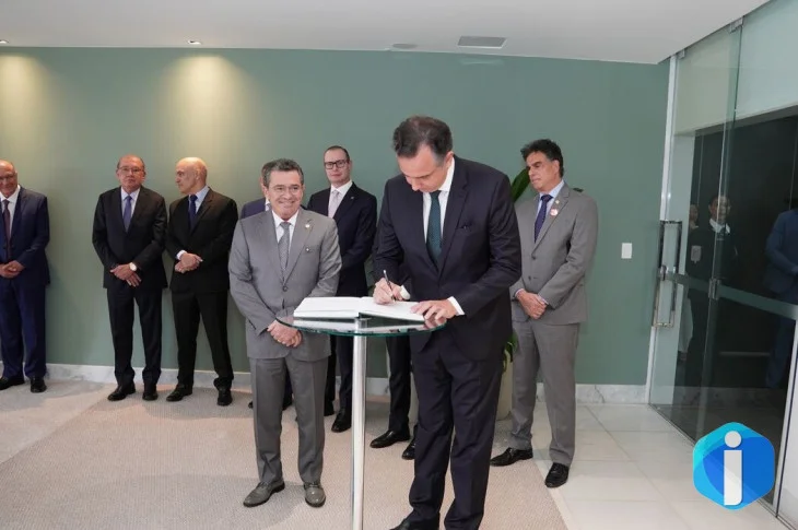 Rodrigo Pacheco toma posse como ministro do TCU
