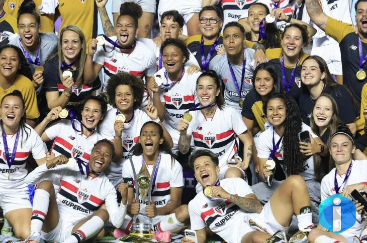 São Paulo segura Corinthians e é campeão brasileiro pela 1ª vez