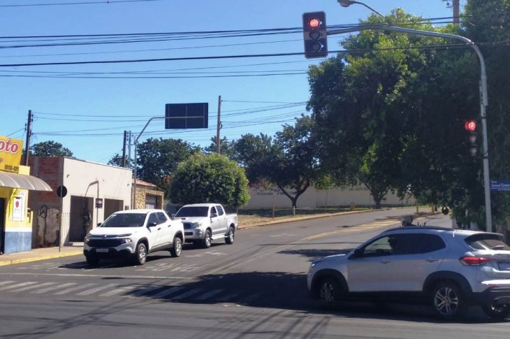 Semáforo instalado em cruzamento da avenida João Pessoa ficará inativo para ser reprogramado