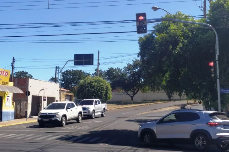 Semáforo instalado em cruzamento da avenida João Pessoa ficará inativo para ser reprogramado