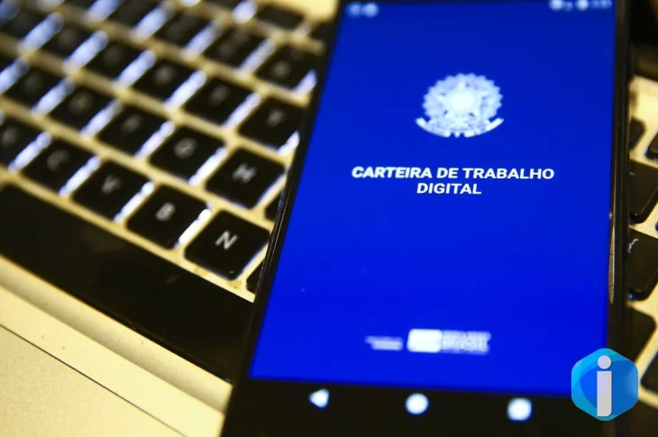 Taxa de desemprego cai para 5,3%, a menor para o trimestre até agosto