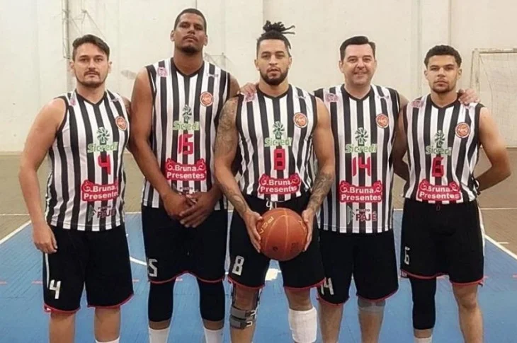 Times de Basquete de Presidente Venceslau disputam partidas por competições diferentes