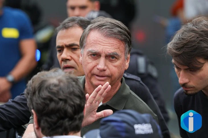 Trama golpista: defesa de Bolsonaro desiste de suspensão da pena