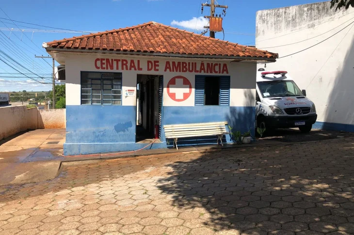 Transferência do serviço de agendamentos do setor de ambulância é adiada por 90 dias