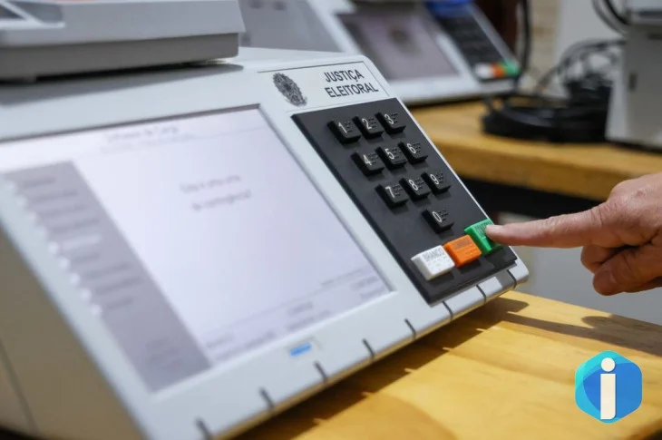 TSE aprova registros de seis candidatos à Presidência da República