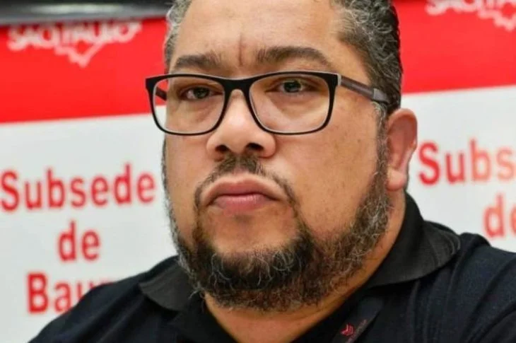 Um agente penitenciário cuida de até 700 presos em São Paulo