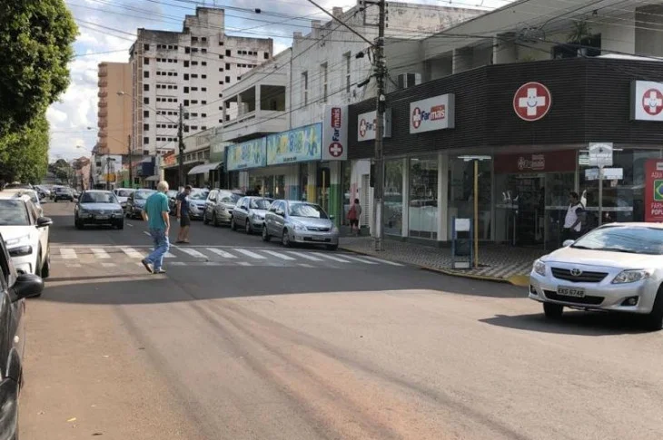 Veja o horário de funcionamento do comércio em dezembro em Venceslau e Epitácio