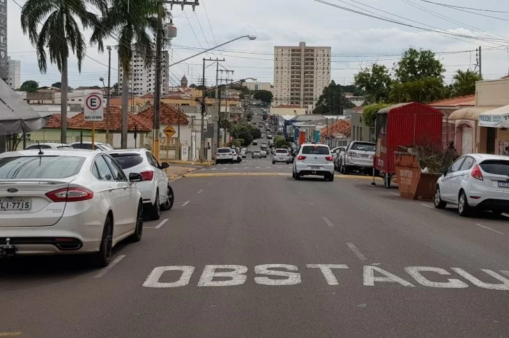 Em novo decreto, Venceslau proíbe venda de bebidas após 20h e define multa para participantes de festas clandestinas