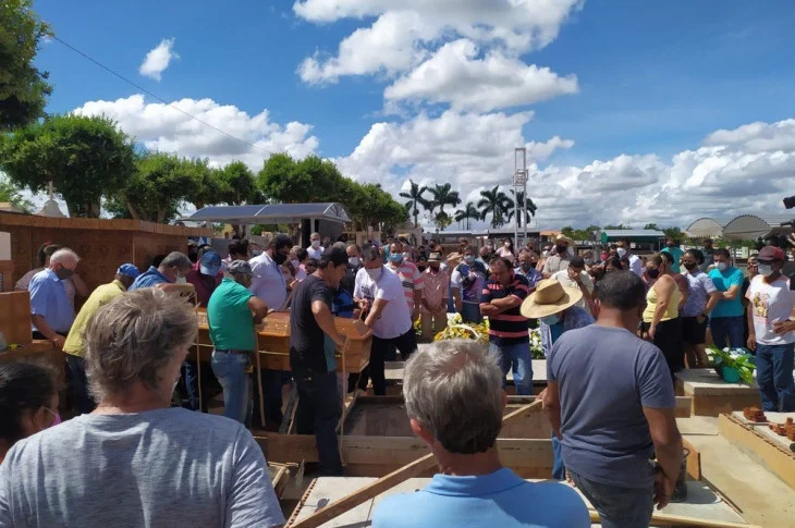 Vereador assassinado em Piquerobi é enterrado; nenhum suspeito foi identificado