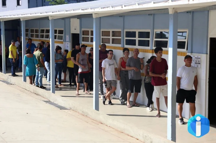 Zanin manda ampliar horário de votação até as 19h em todo o país